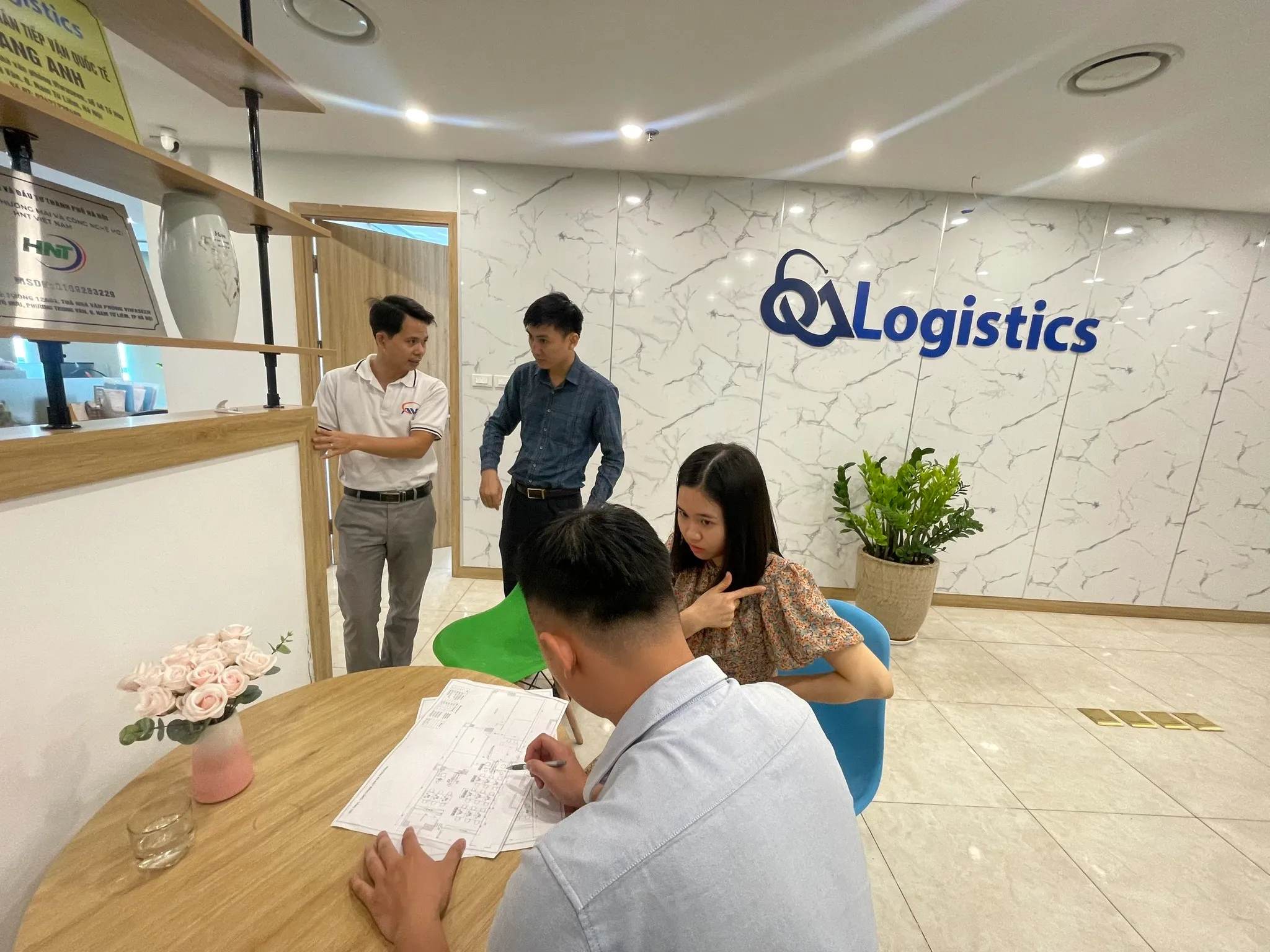 Kinh nghiệm thuê văn phòng giá rẻ tại Hà Nội tránh chi phí phát sinh