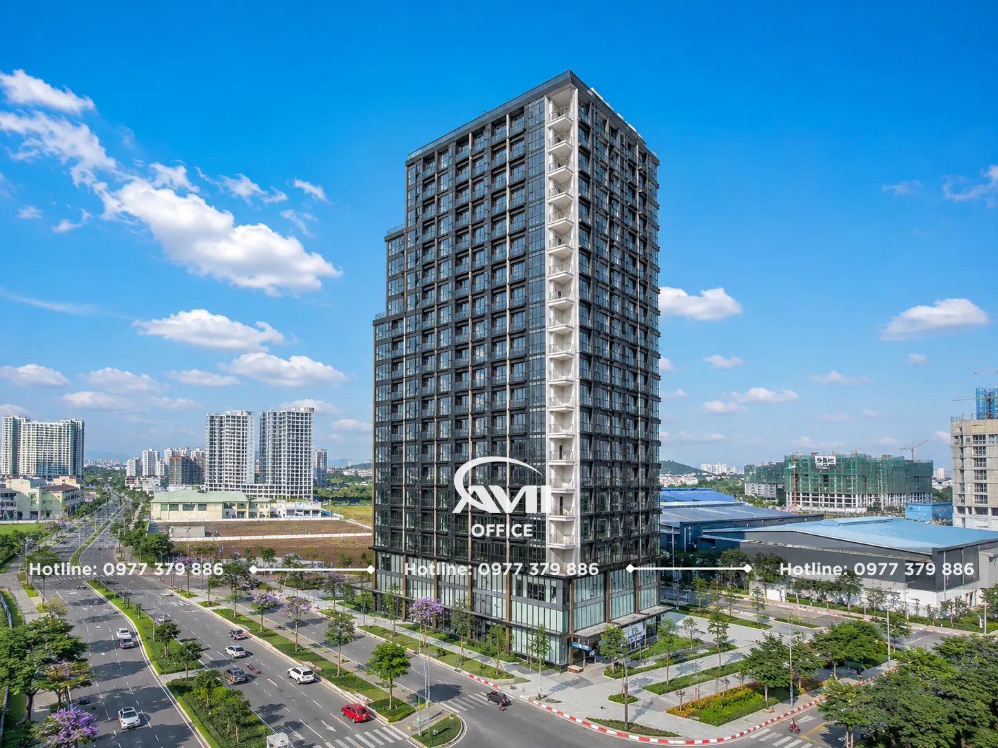 PentStudio – tòa nhà văn phòng hạng B tại 699 Lạc Long Quân, Tây Hồ, Hà Nội với thiết kế hiện đại, view Hồ Tây, diện tích thuê linh hoạt và tiện ích cao cấp.