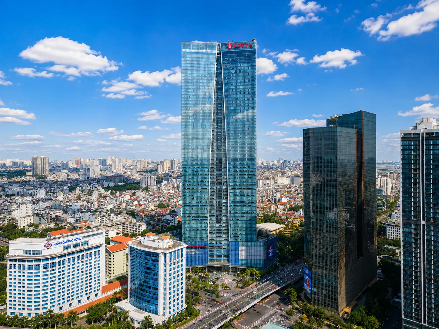 Lotte Center Hanoi sở hữu văn phòng view 360 độ toàn cảnh Hà Nội